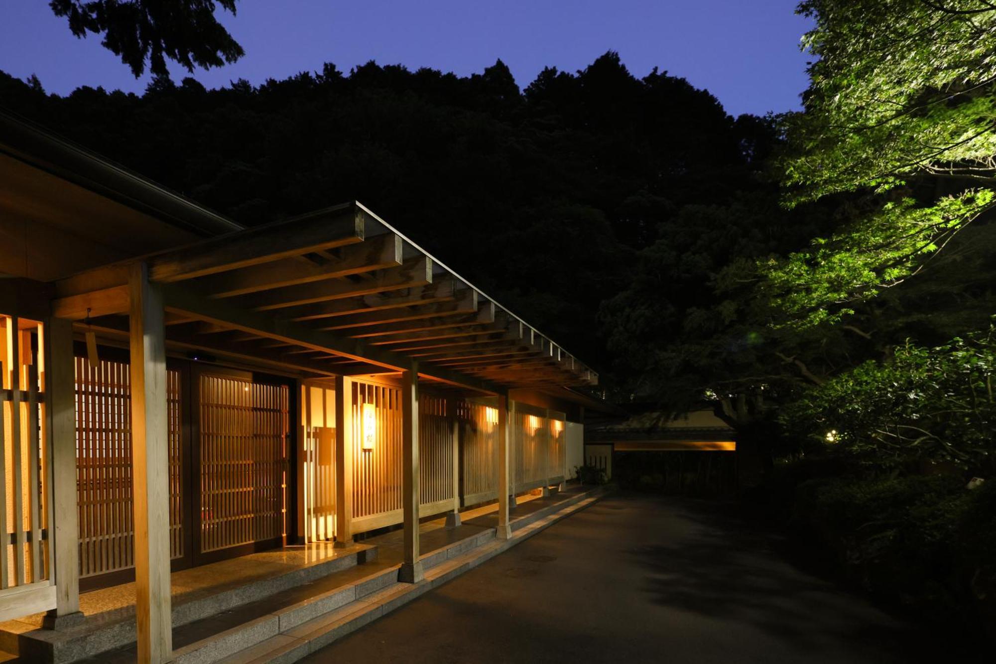 Oku Yugawara Tsubaki Hotel Exterior photo